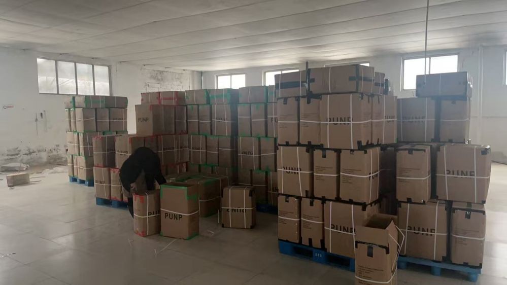 Entrega de muelas de corte en camión